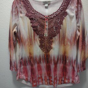 Embroidered Lace 3/4 Sleeve Top